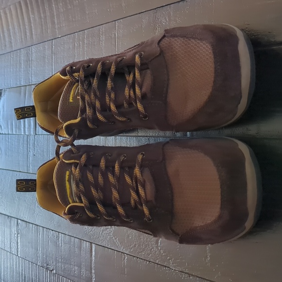 L.L. Bean Snow Sneaker 5 Lace Up - Picture 2 of 5